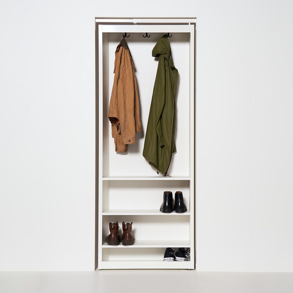 Garderobe kast met 2 verstelbare planken